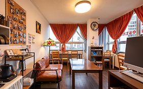 Almas Guest House